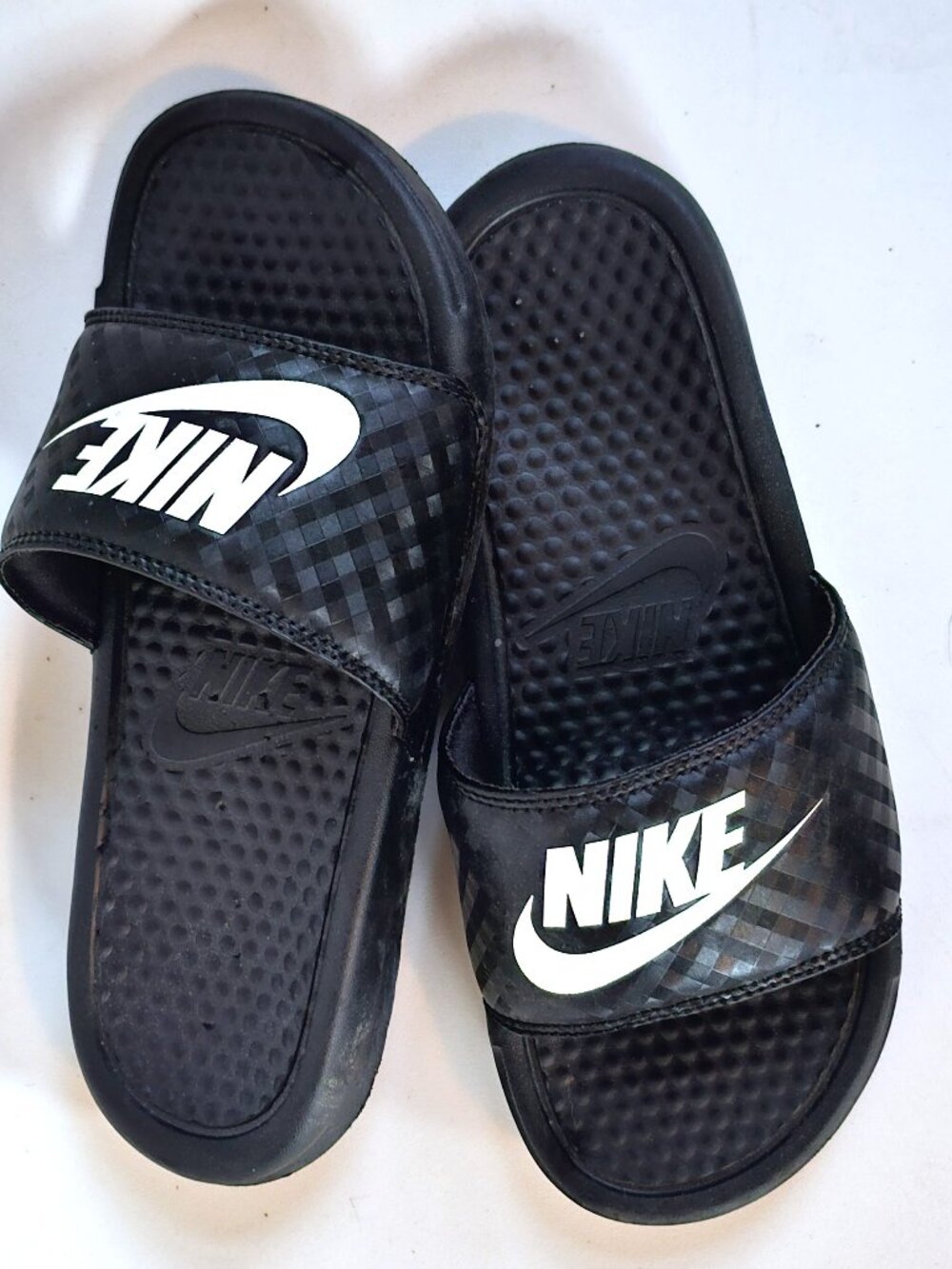 NIKE Casual Comfort Slides